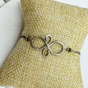 Sterling Silver Infinity Everlasting Friendship Knot Symbol Bracelet Sodalite 7”